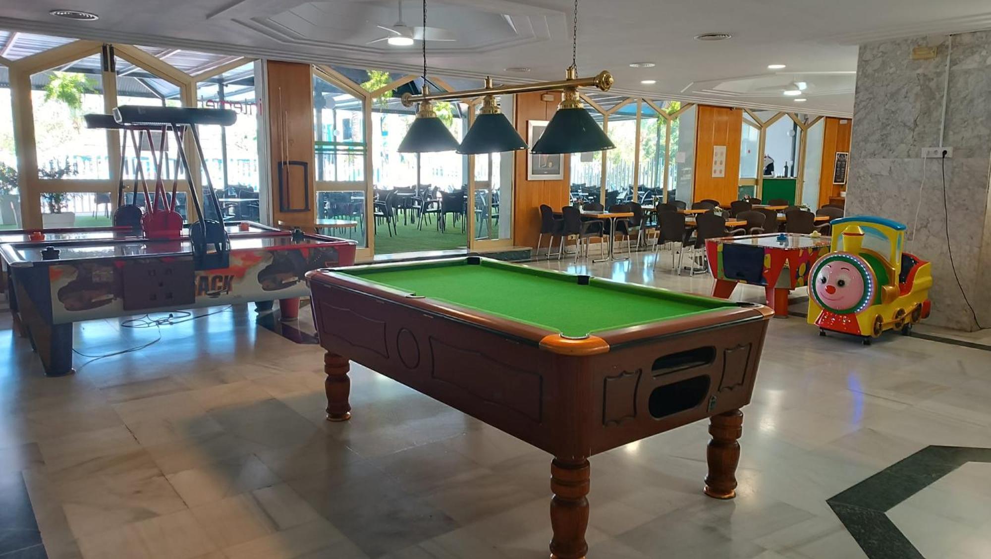 Benal Beach Vista Al Mar, Piscina Templada Benalmádena Zewnętrze zdjęcie