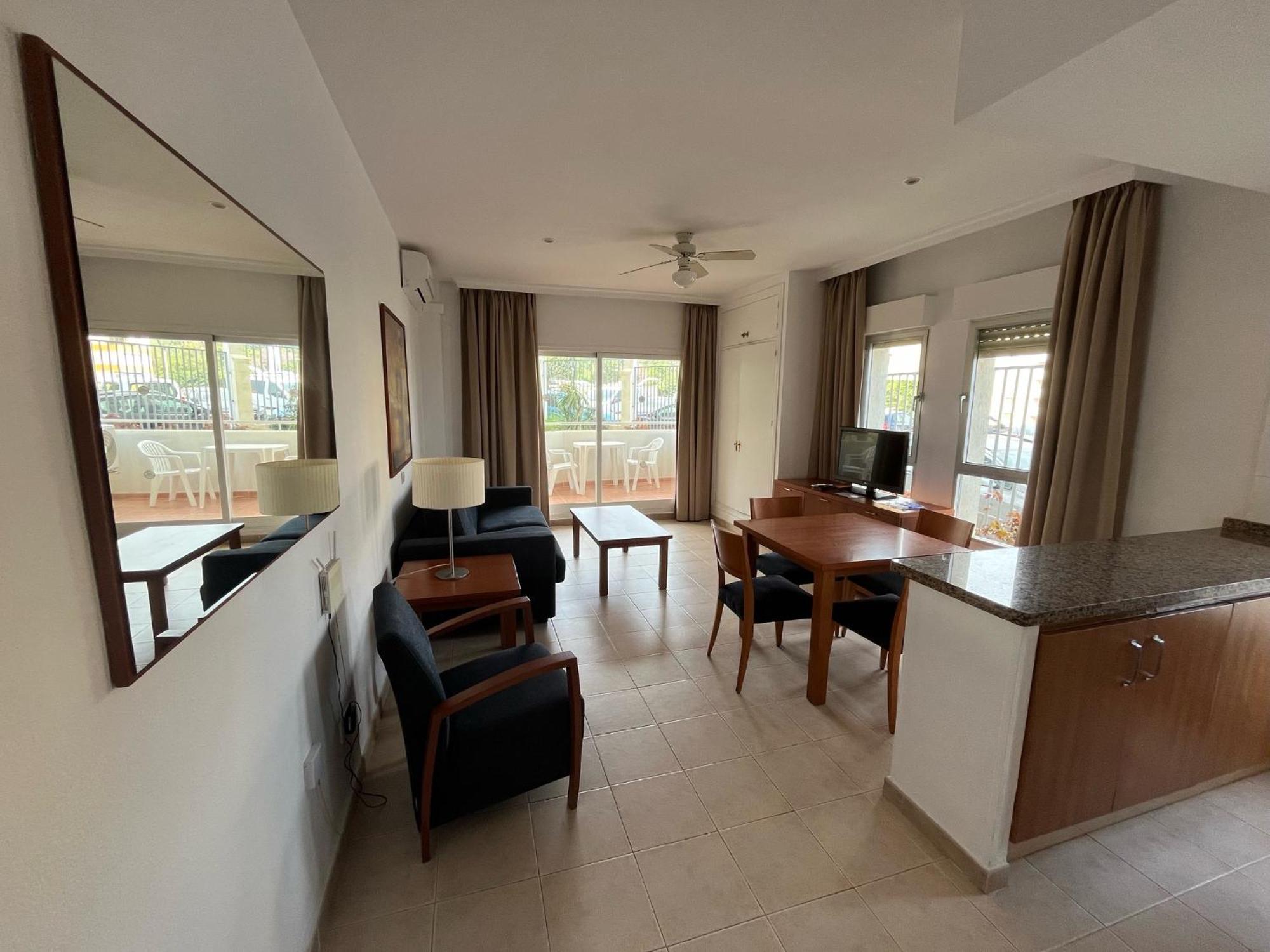 Benal Beach Vista Al Mar, Piscina Templada Benalmádena Zewnętrze zdjęcie